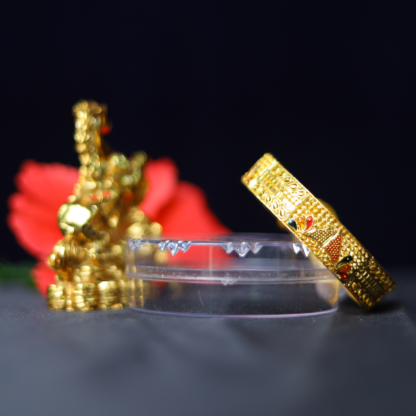 Uvathi Fashion Bangles